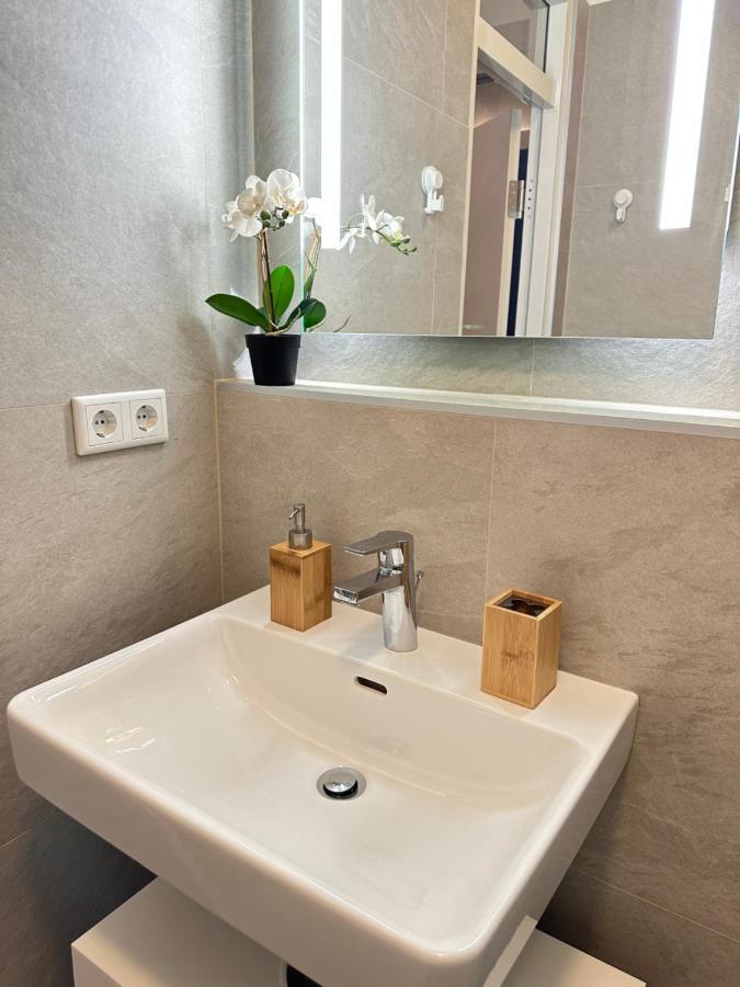 Green Paradise & Cozy Retreat Salzburg With Free Parking Exterior photo